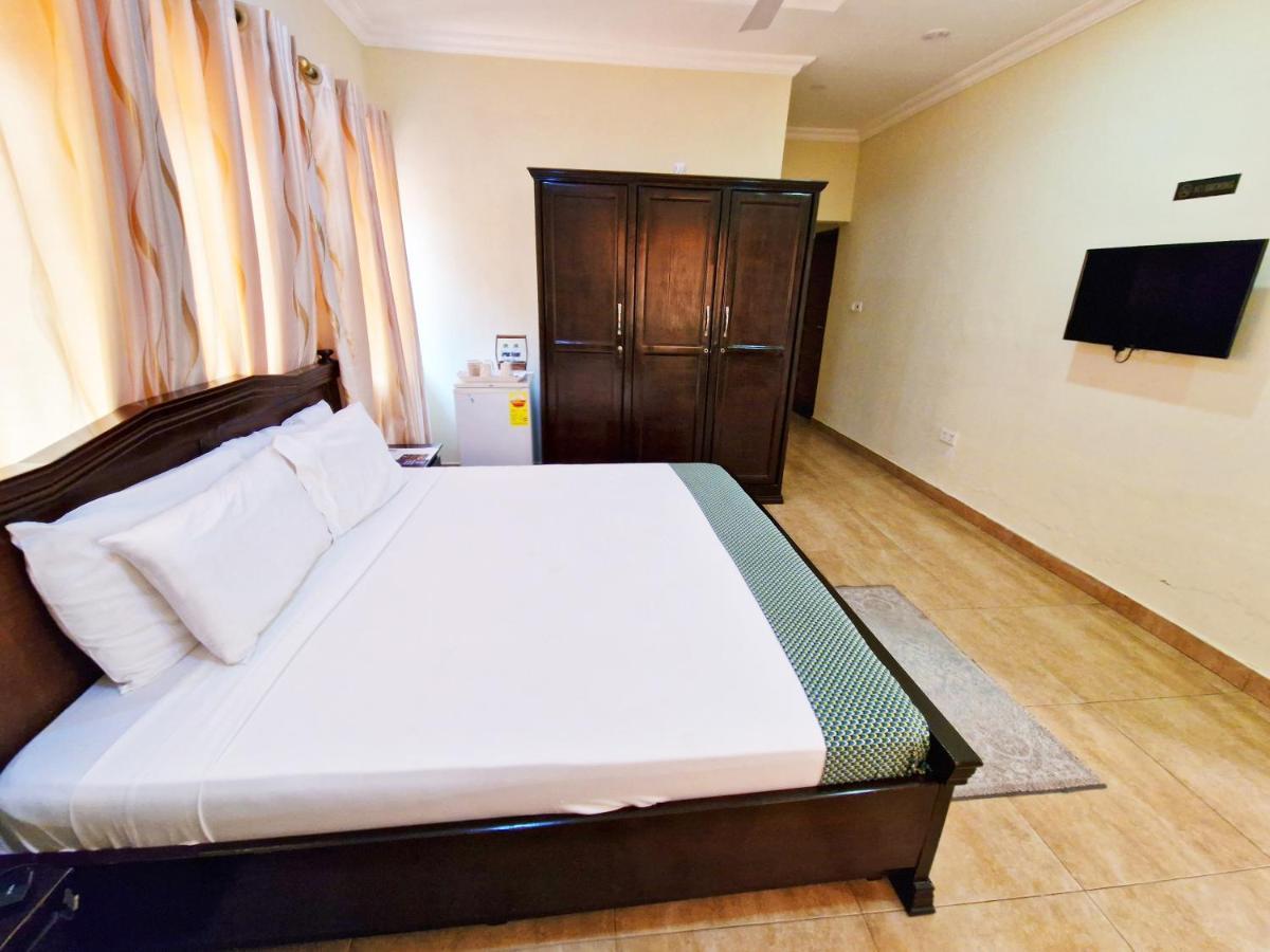 Cactus Creek Hotel Aburi Dış mekan fotoğraf